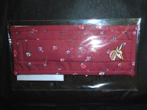 COACH BURGANDY UNICORN FACE MASK WITH VINTAGE ROSE PRINT - Picture 3 of 6
